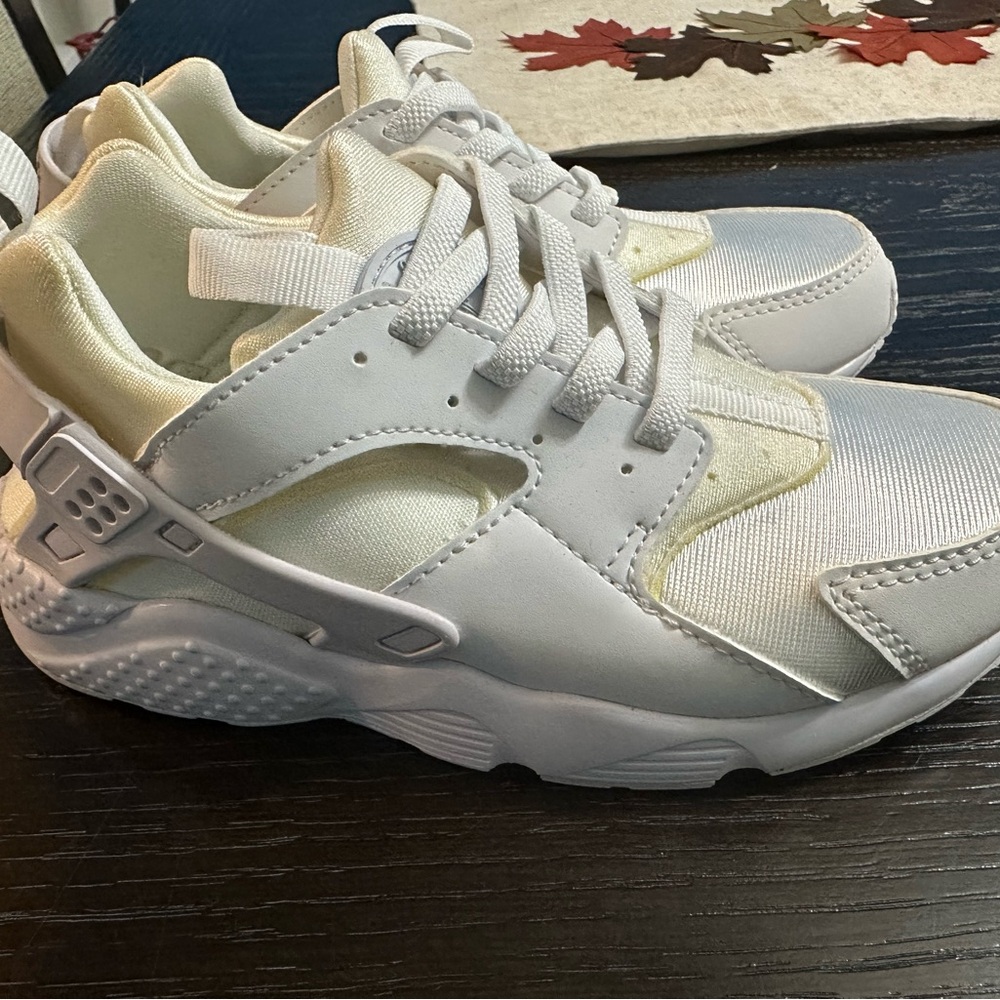 Nike Huarache Run 2.0 kids shoes